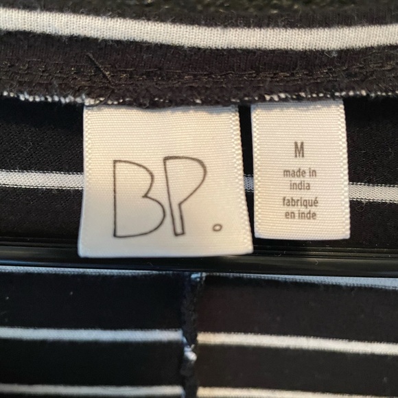 Striped Long-sleeve - Picture 2 of 2